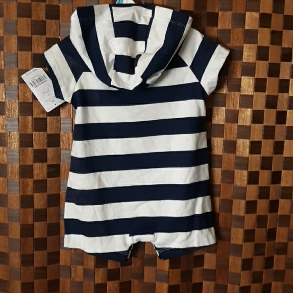 Carters - Picture 3 of 6